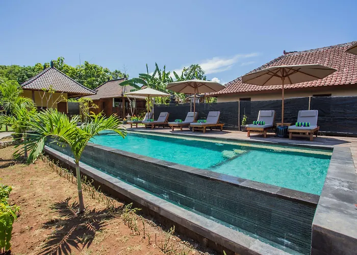 Samanta Huts
